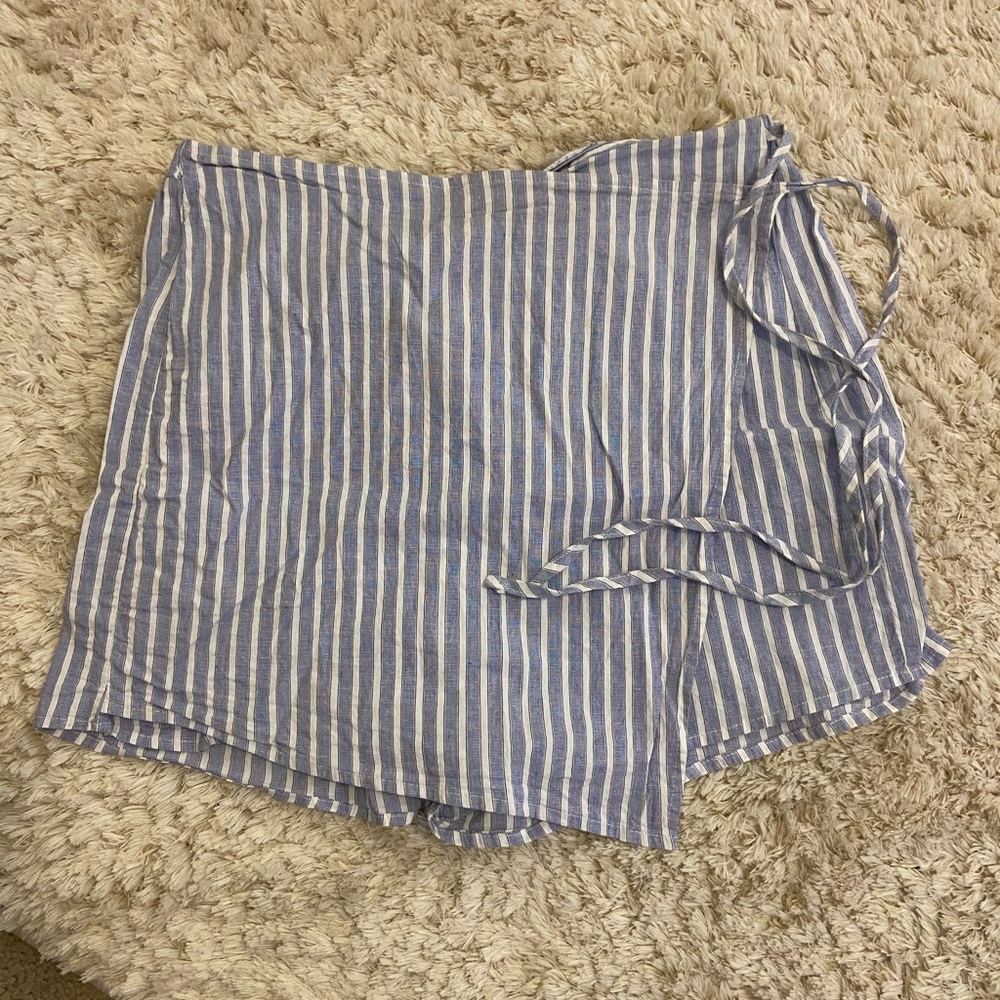 Wrap skort - Picture 2 of 2